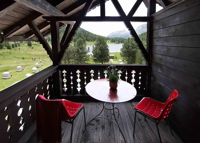 Hotell Restorant Lej Da Staz 3*